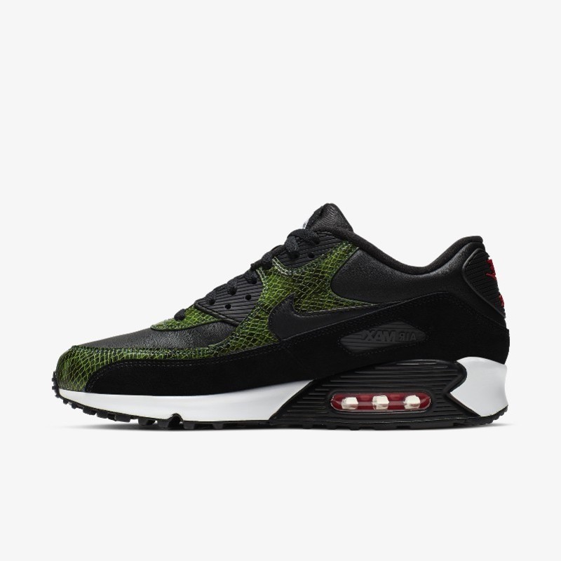 Nike air deals max qs python